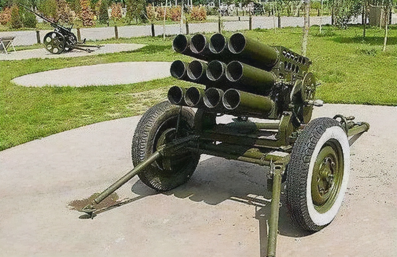 63式107毫米火箭炮特点_中国火箭炮发展史_中国火箭炮