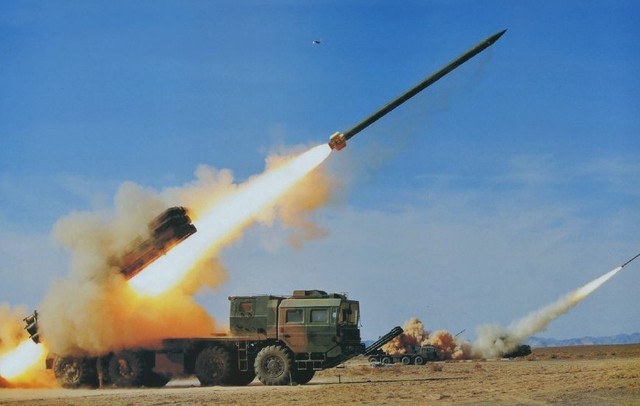 中国火箭炮技术_卫士2D火箭炮_中国火箭炮