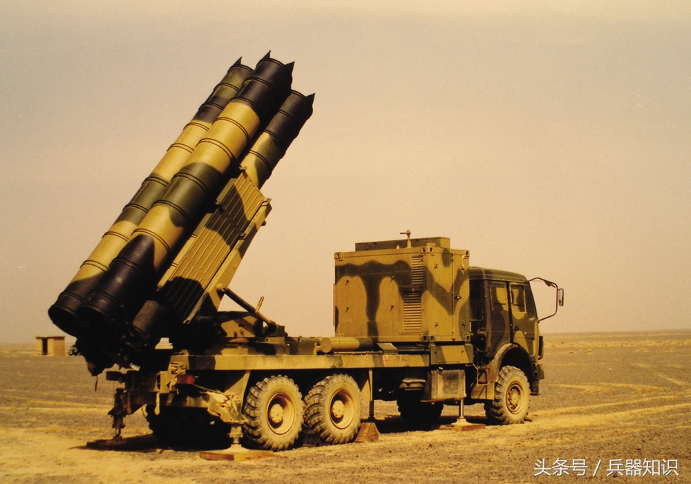 中国“卫士”火箭炮其中一款射程超过400千米媲美短程弹道导弹