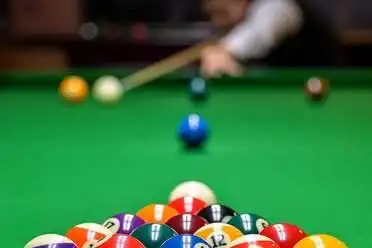 中八与九球区别_台球中式黑8_中八九球规则差异