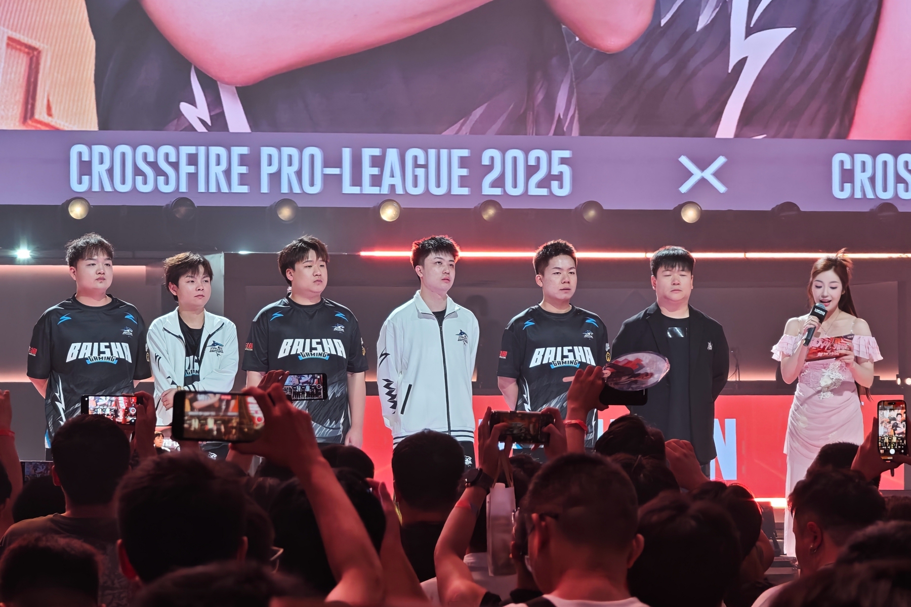 2025《穿越火线》手游夏季总决赛 深圳电竞氛围 深圳电竞产业发展_wcg2025穿越火线视频