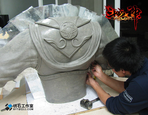 神将雕像原型泥稿细节_斗战神神将pk神器_斗战神神将雕像制作过程