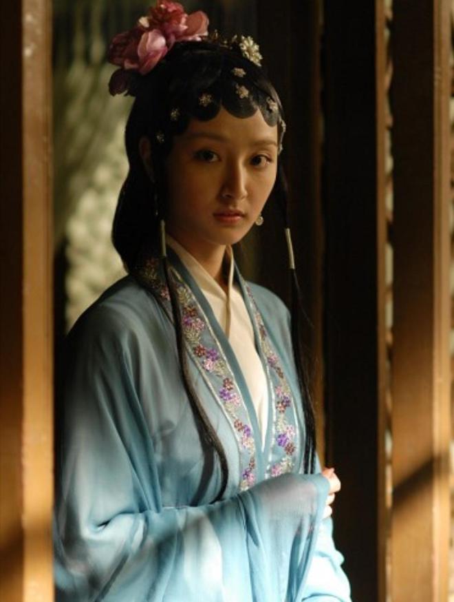 红楼梦十二金钗插图_红楼梦人物介绍_蒋梦婕饰林黛玉