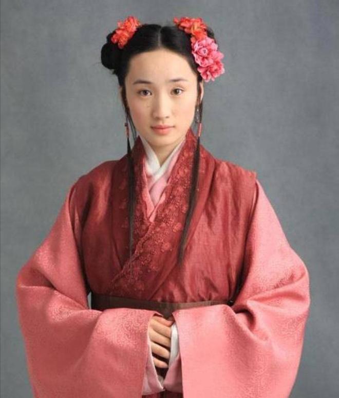 红楼梦十二金钗插图_蒋梦婕饰林黛玉_红楼梦人物介绍