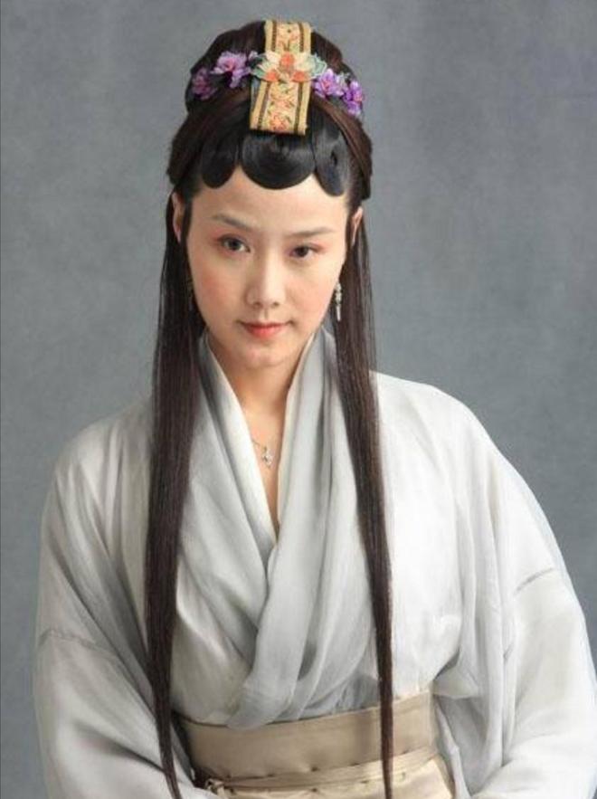 红楼梦人物介绍_蒋梦婕饰林黛玉_红楼梦十二金钗插图