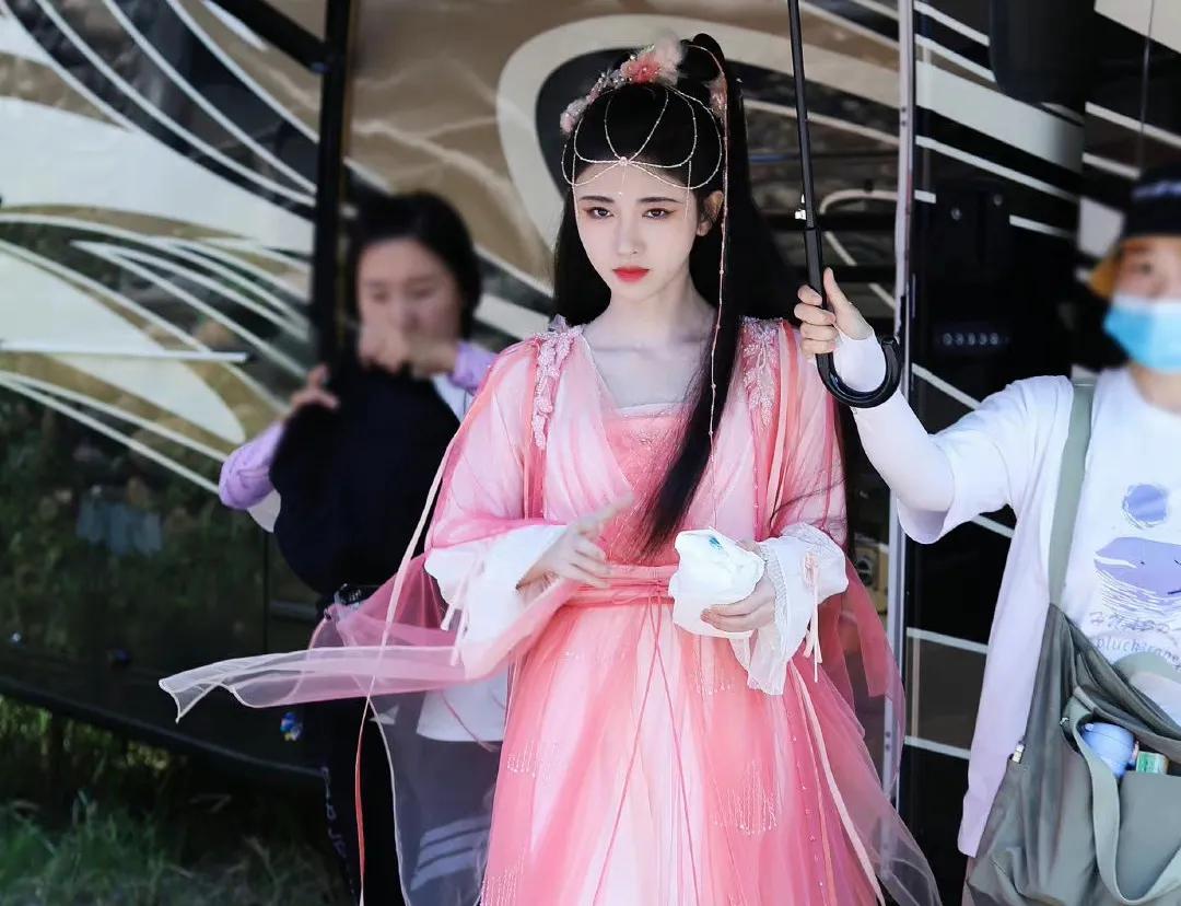 仙剑奇侠传四 天河传 鞠婧祎 陈哲远_仙剑奇侠传四剧情简介