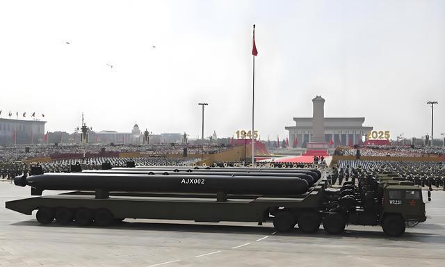 俄罗斯波塞冬核鱼雷_中国AJX002无人潜航器_核水雷