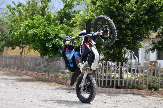云南东川泥石流摩托车越野赛_摩托车越野赛2_79BIKE杯摩托车越野赛
