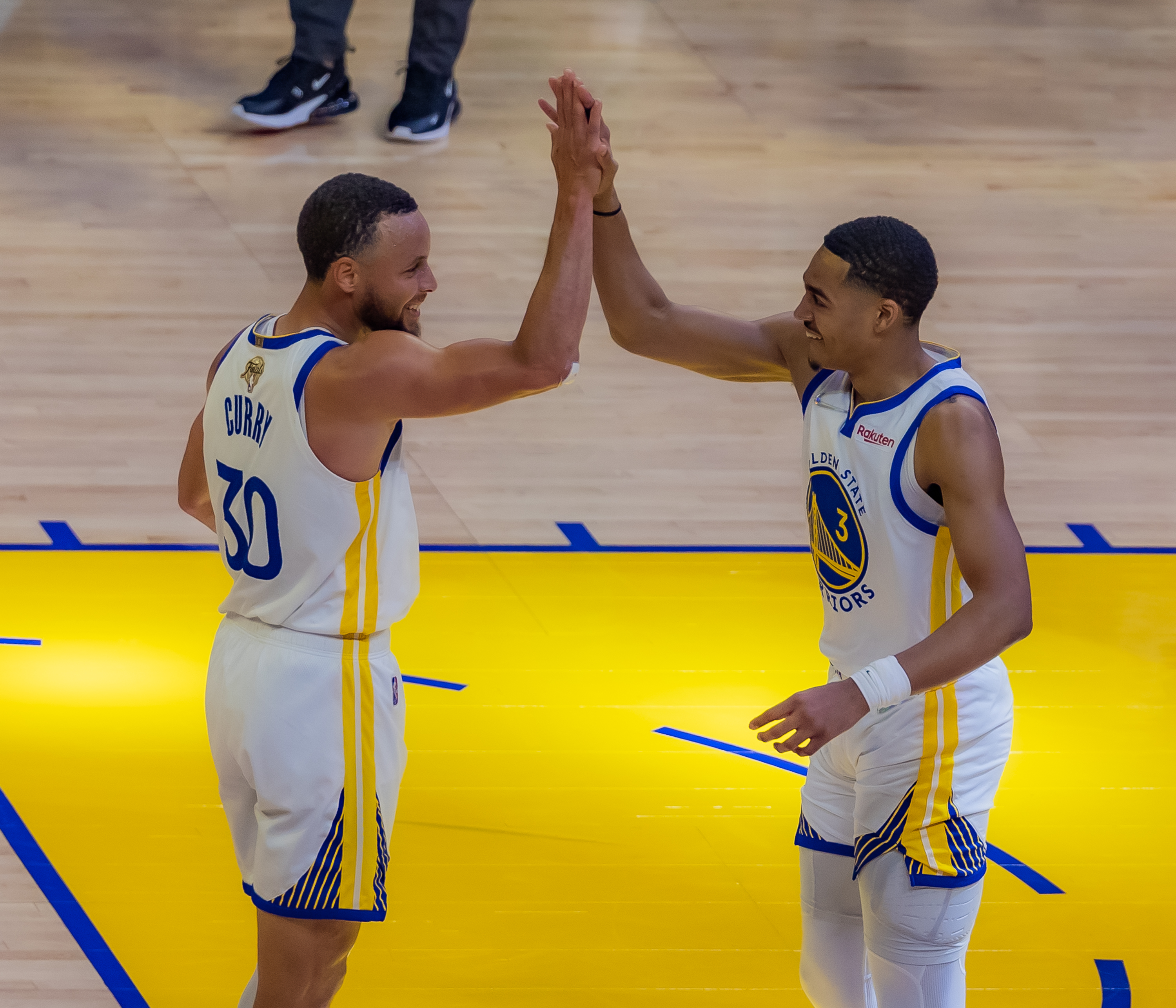 NBA总决赛第二场_nbalive14_勇士对凯尔特人比分