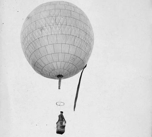 一战空战_第一次世界大战空中兵器发展_齐柏林飞艇历史