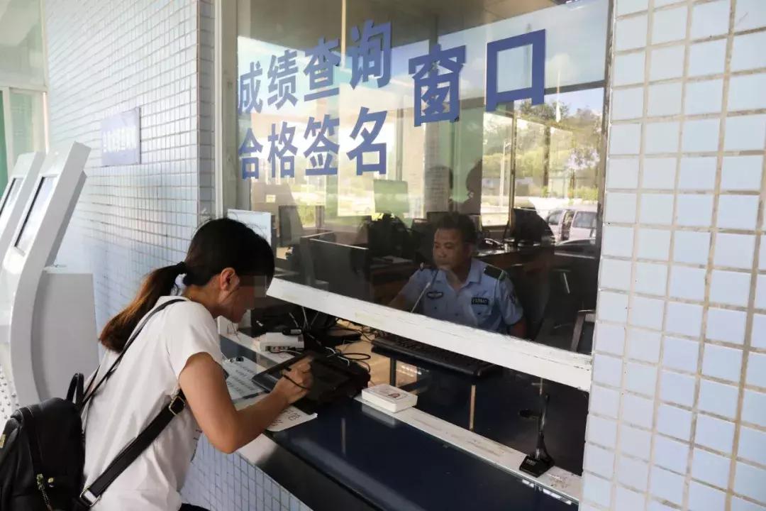 考驾照科目二_珠海驾考C1预约困难_珠海驾考历史变迁