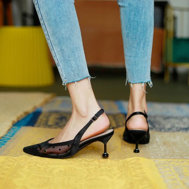 高跟鞋爱好者_高跟鞋又美又舒服女鞋品牌_亚洲女性专属设计快时尚plus+女鞋