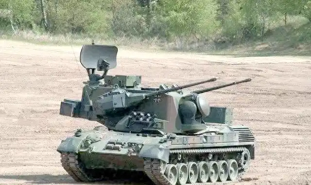 自行高炮的高价背后：揭秘其战略价值与科技内涵