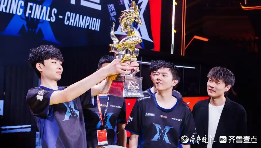 2025穿越火线职业联赛春季赛济南总决赛_wcg2025世界总决赛 穿越火线cf决赛_KZ斗鱼队夺冠