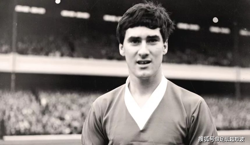 英国足球名人堂球员_足球明星排名世界前十_英国足球历史最佳球员