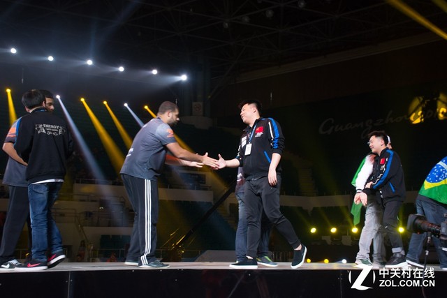 中国电竞荣耀还看CF 2015必知事件TOP10