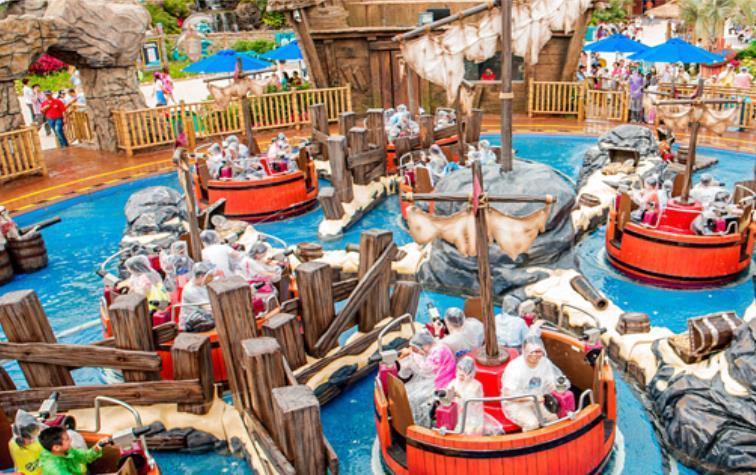 珠海长隆海洋王国旋转水战图片