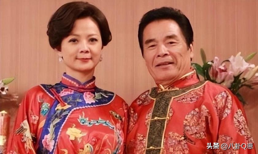 和6个老婆共处一室，每月每人发7万零花钱，71岁还娶美娇妻好潇洒