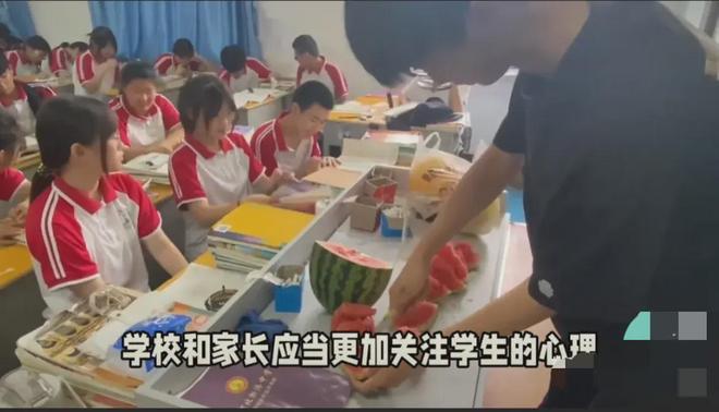 教育体制心理健康反思_少女跳楼_福州11岁女生跳楼事件