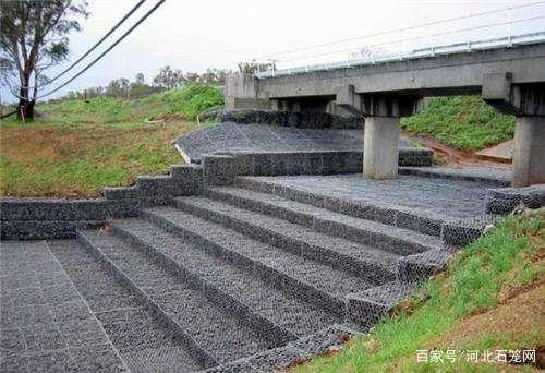 雷诺护垫为何被称为生态绿格网