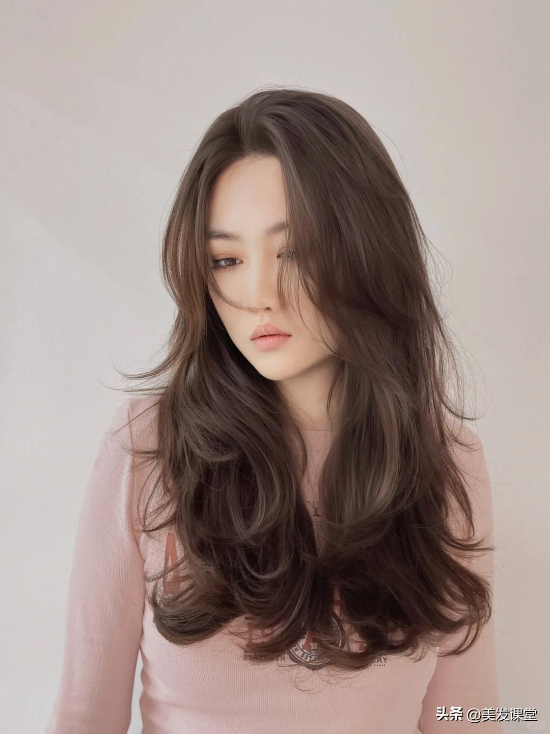超全的长发烫发合集来了，想要烫发的，来看看你喜欢什么没有的吧