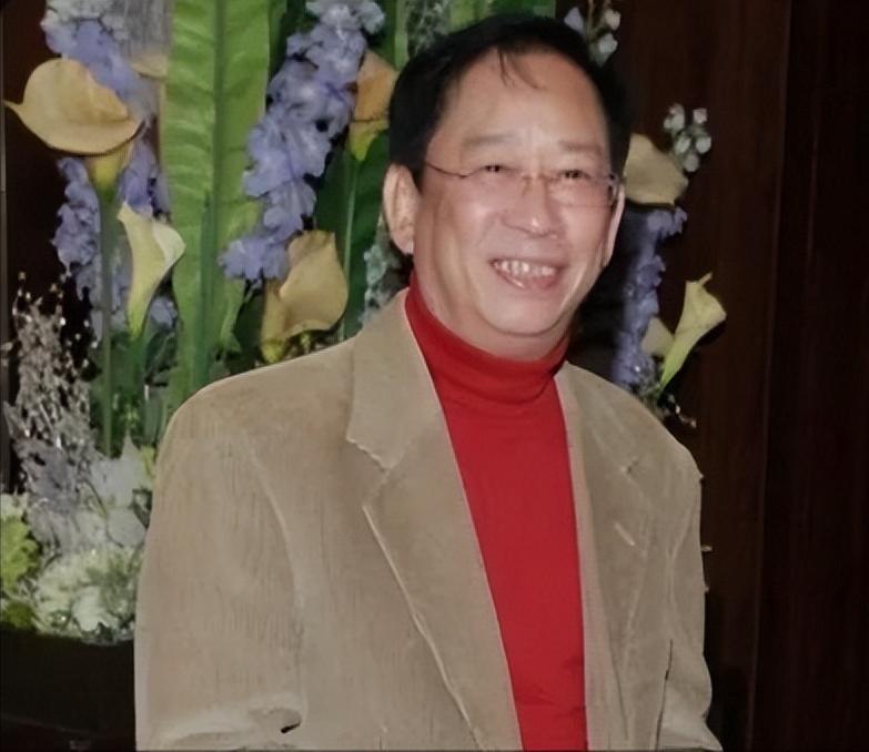 突发！香港知名演员受病魔折磨身体抱恙，因儿子啃老不敢退休