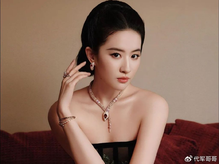 2025年中国十大美女排行榜，你最喜欢谁？