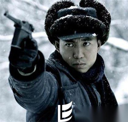 谷智鑫主演的新电视剧《穿越火线》 旌鸣大秀独门“日普”  第3张