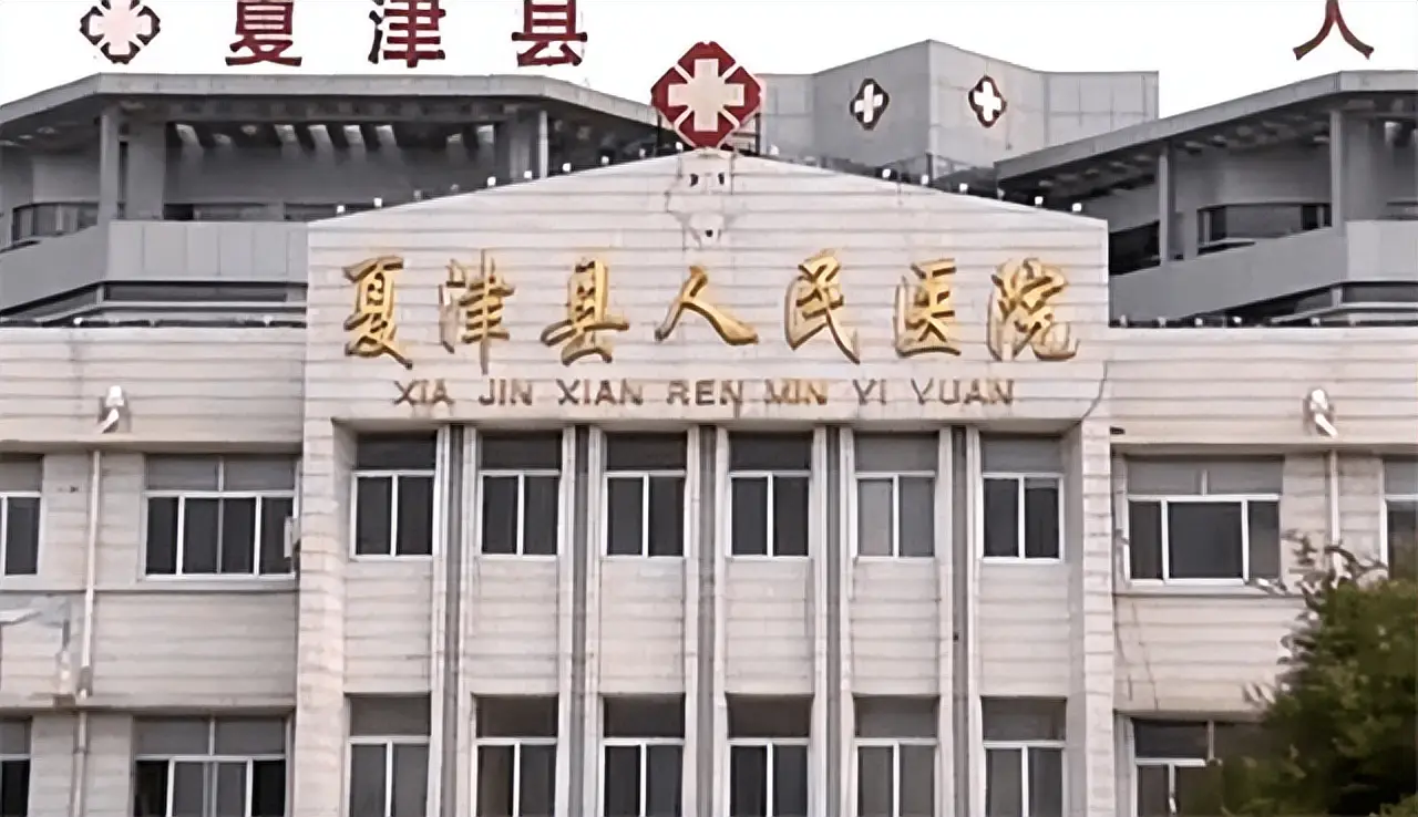 2012年，山东13岁男孩遭高压泵充气，内脏20处穿孔，医生无能为力
