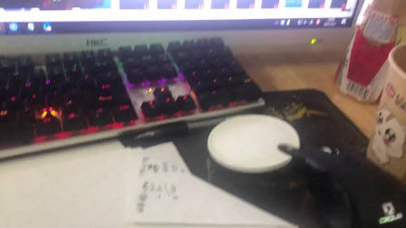 穿越火线：我在这个游戏囤了一个亿的点卷，现在每天晚上睡不着