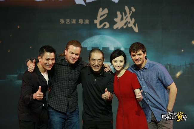 好莱坞经纪公司_qqtips_中国艺人签约好莱坞经纪公司