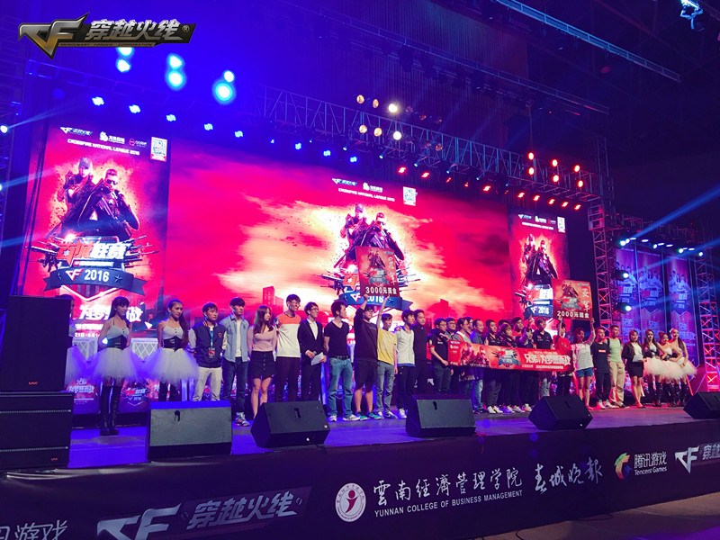 火线穿越女角色_穿越火线之美女_穿越火线美女