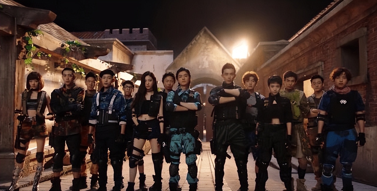 穿越火线 鹿晗演技 吴磊路小北_穿越火线大电影真人