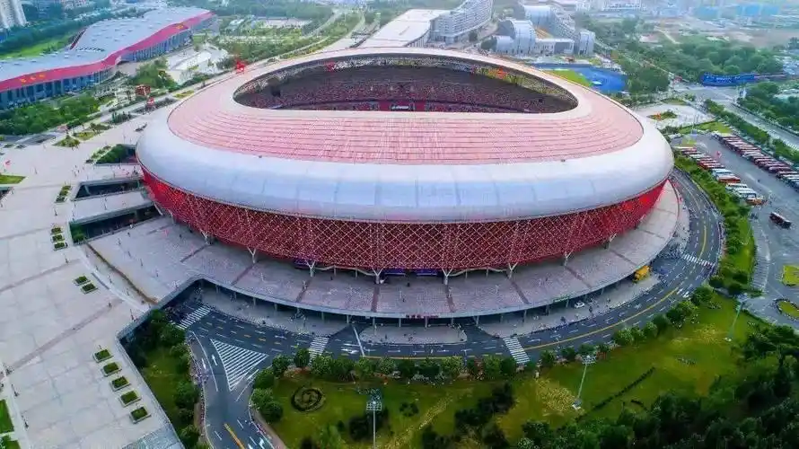 红灯笼体育场启动冠名，为何被看作太原“线下流量入口”？