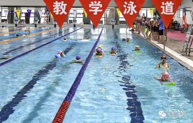 山西体育中心游泳馆开放_太原体育中心红灯笼体育场_山西体育中心体育馆开放