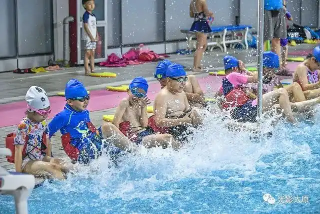 山西体育中心游泳馆开放_山西体育中心体育馆开放_太原体育中心红灯笼体育场