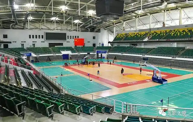 山西体育中心体育馆开放_太原体育中心红灯笼体育场_山西体育中心游泳馆开放